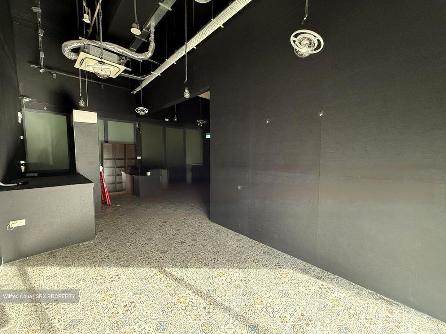 1 King Albert Park (D21), Retail #480464751